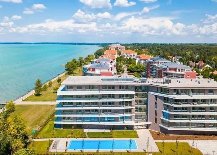 Coral Luxury Apartmán *
